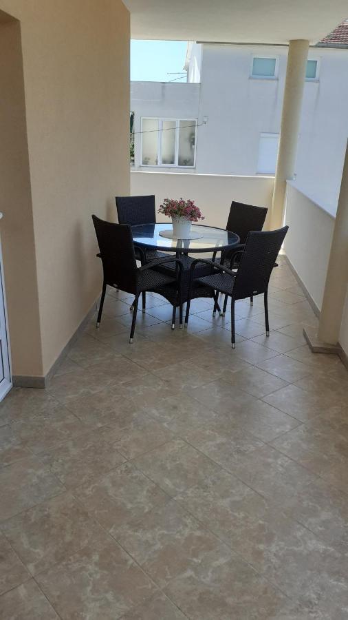 Apartman Nina Vodice Exteriör bild